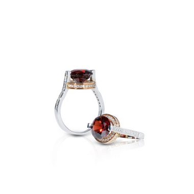 Nhẫn kim cương đính viên Garnet đỏ – Deam Diamond